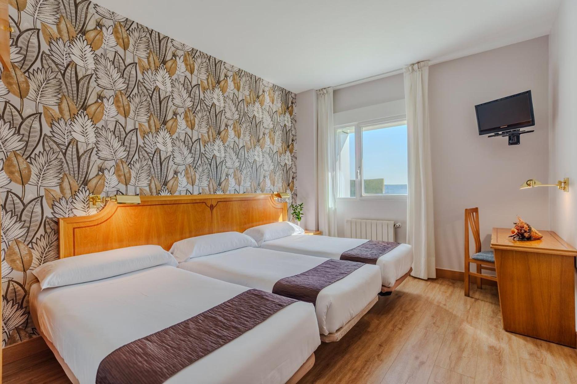 Hotel Rey Arturo Burgos Villagonzalo Pedernales Esterno foto